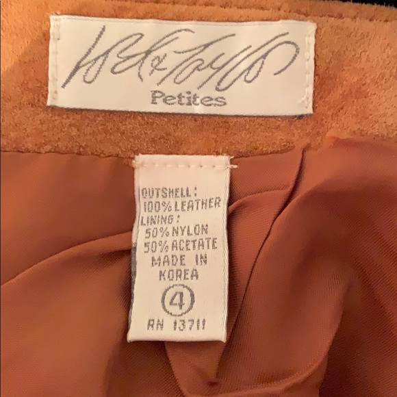 Lloyd and Taylor Leather Skirt - Picture 3 of 3